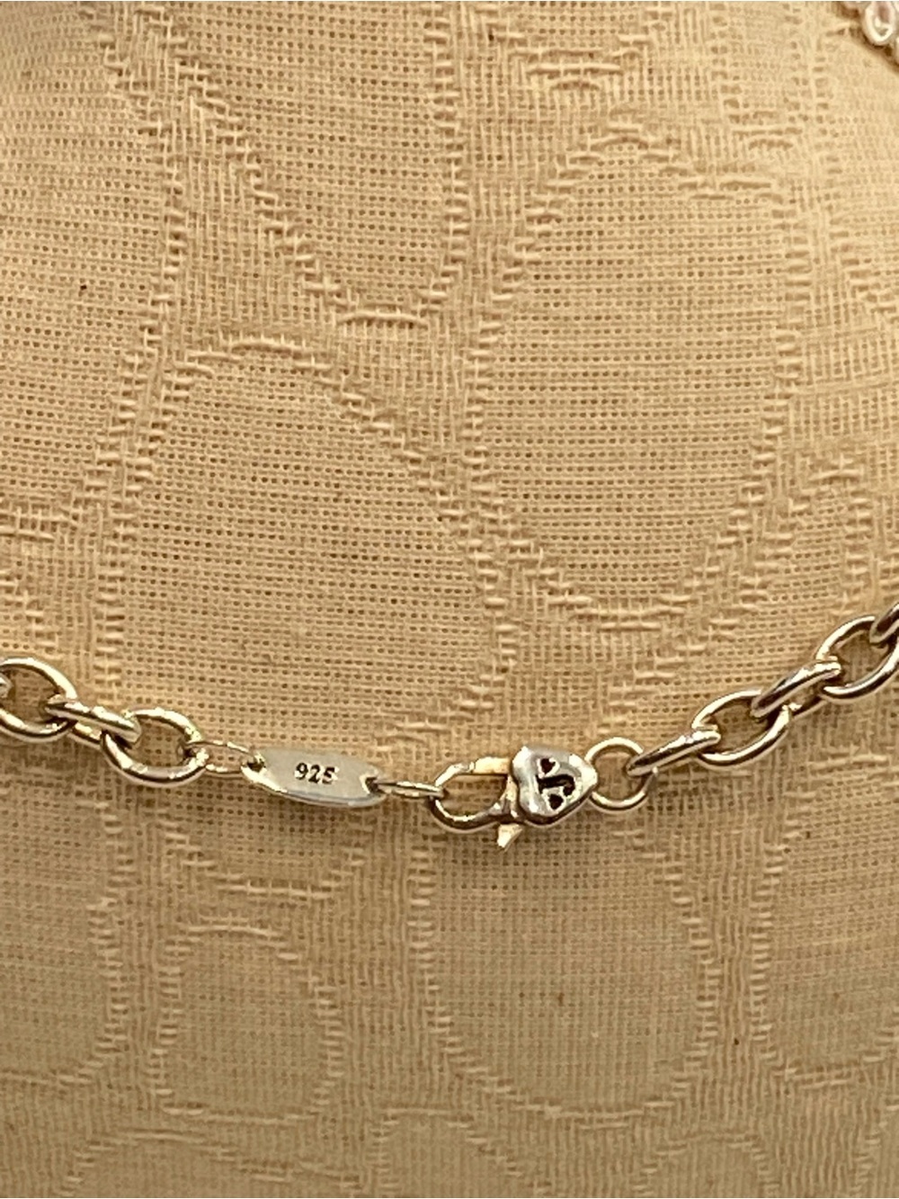 Juicy Couture 925 Sterling Silver Heart Necklace - Picture 3 of 8
